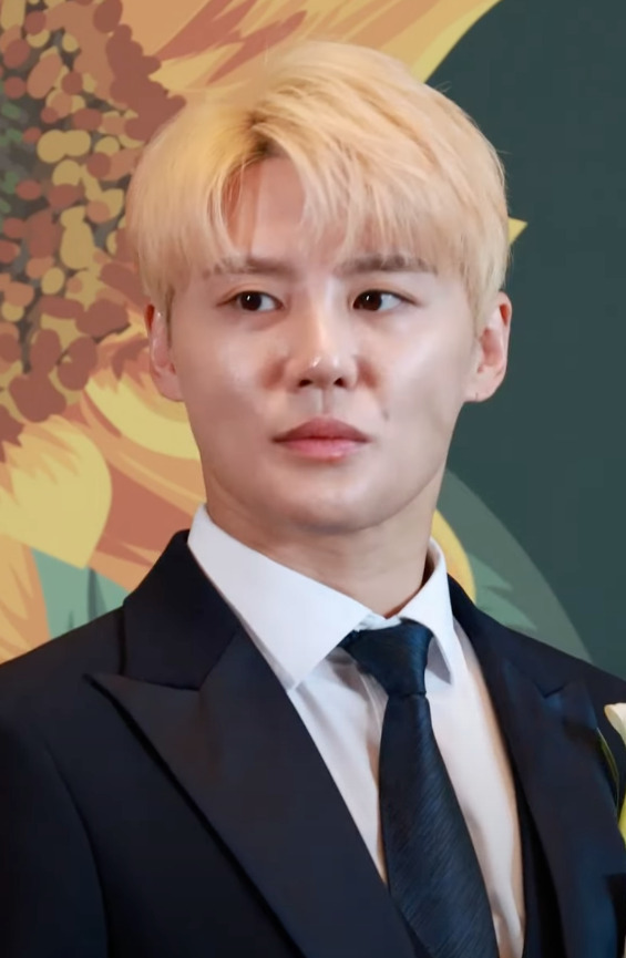 Kim Junsu (XIA)